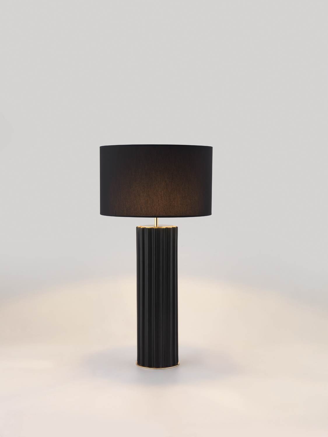 Aromas Onica Table Lamp