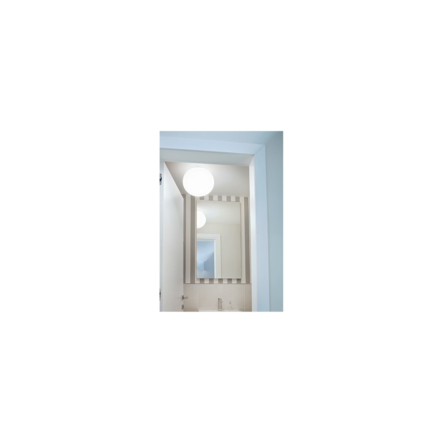 Glo-Ball C1 Ceiling Mounted Diffused Light White