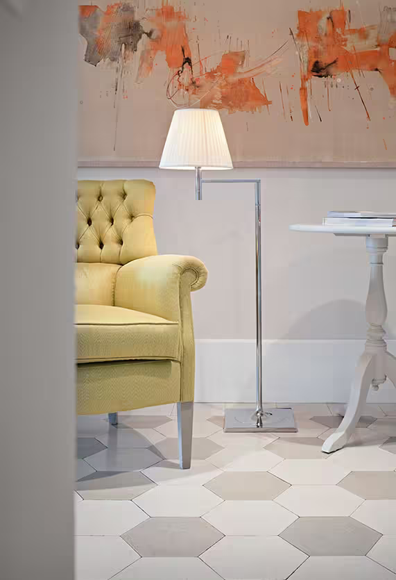 KTribe F1 Floor Lamp