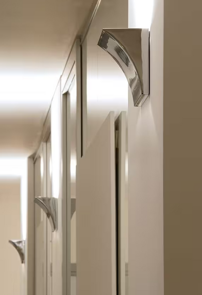 Pochette Up & Down LED Wall Light