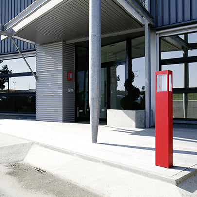 Tetra Medium Clear Glass 4500K LED Bollard