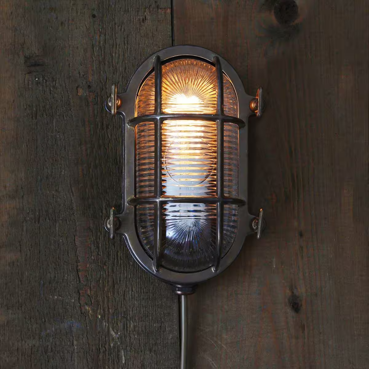 Ruben Small Oval Marine Wall Light