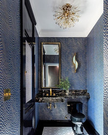 Visual Comfort Avant Large Curved Sconce
