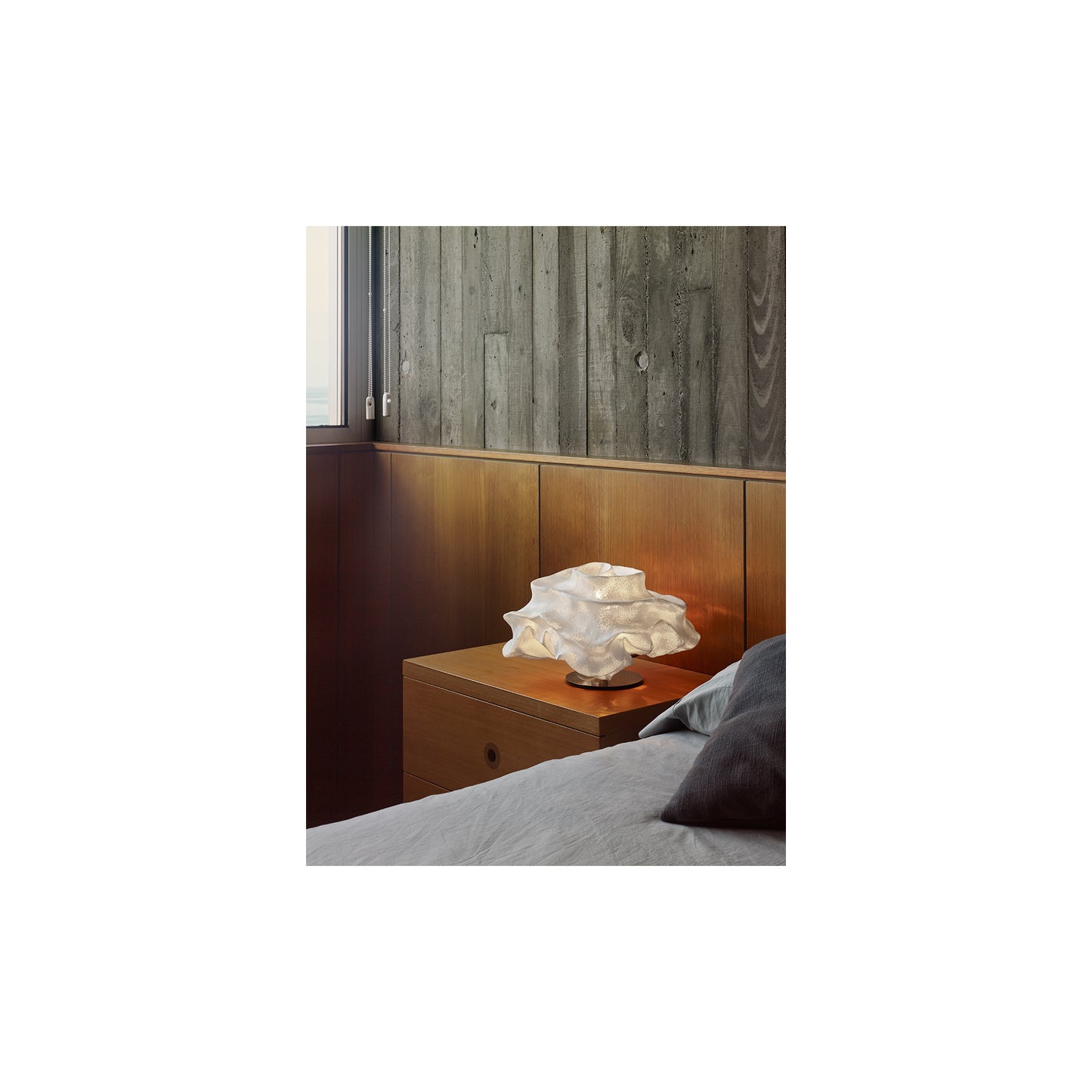 Nevo Small Table Lamp