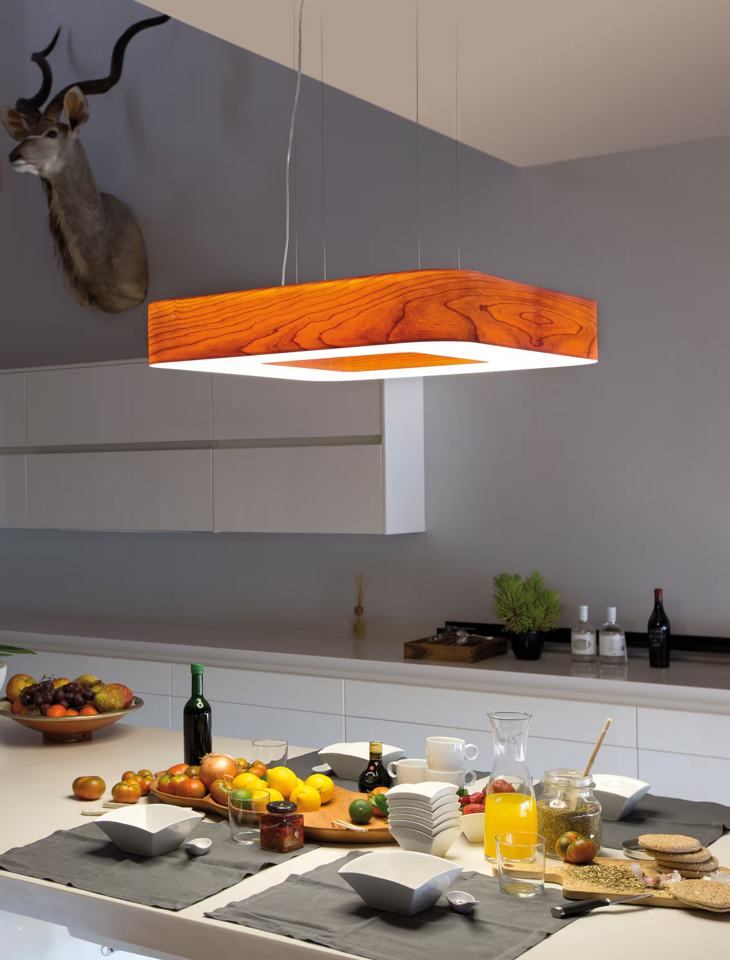 Cuad Medium LED Pendant