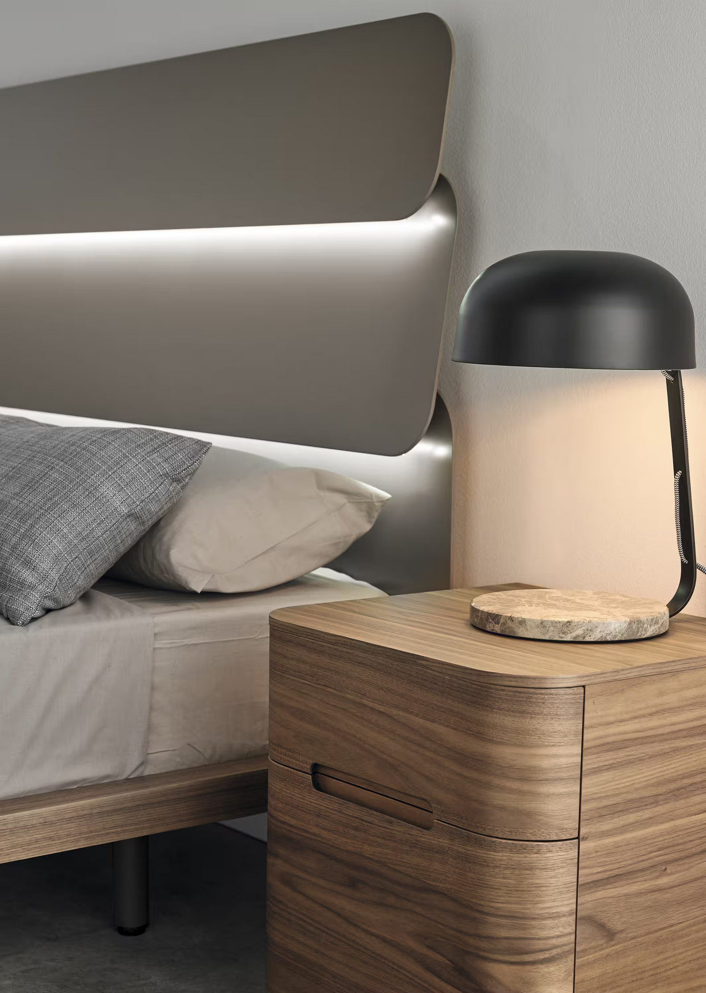 Marbre Table Lamp