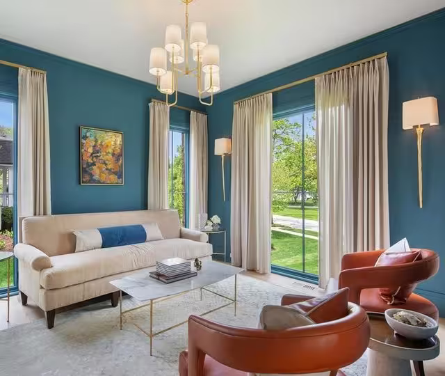 Sierra Tail Wall Light