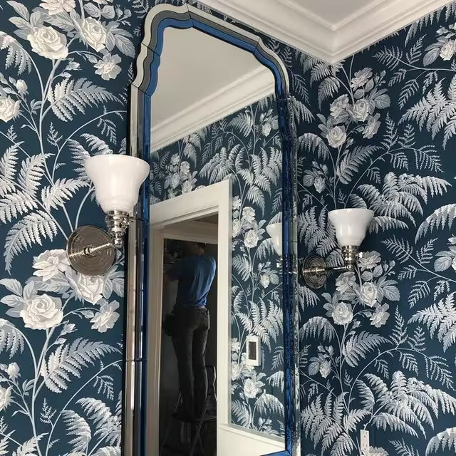 Boston Functional Single Wall Light