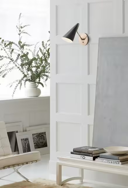 Clemente Wall Light