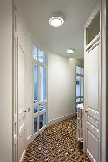 Centric 5700 Ceiling Light