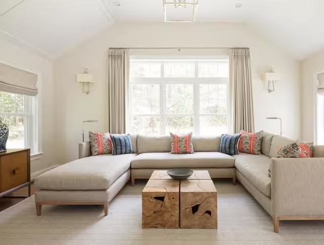 Darlana Modern Bouillotte Wall Light