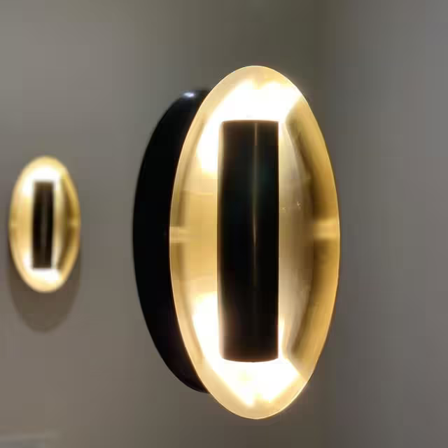 Aura Medium Oval Wall Light