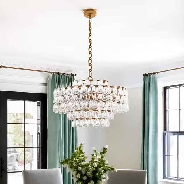 Liscia Chandelier