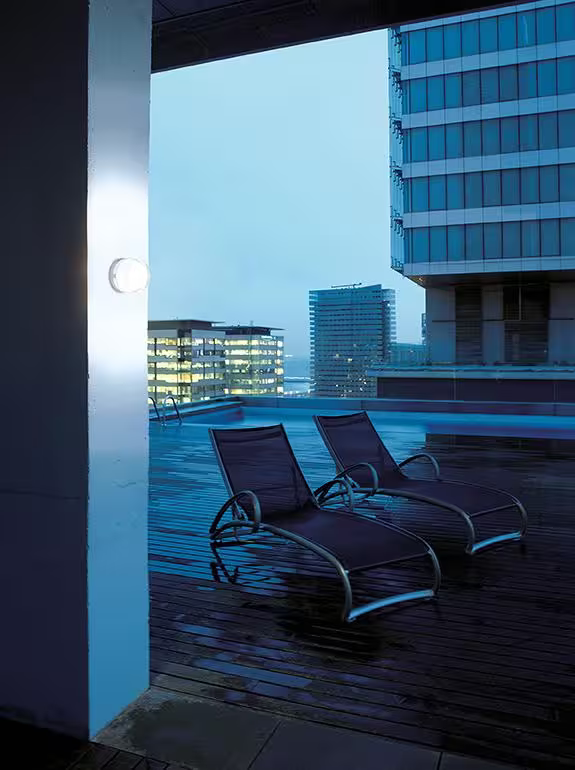 Scotch 0962 Outdoor Ceiling / Wall Light Chrome