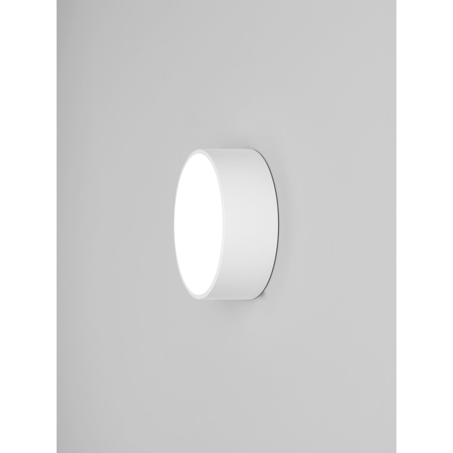 Kea 150 Round Outdoor LED Wall Light