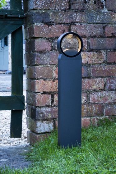 Reon Outdoor Square LED Short