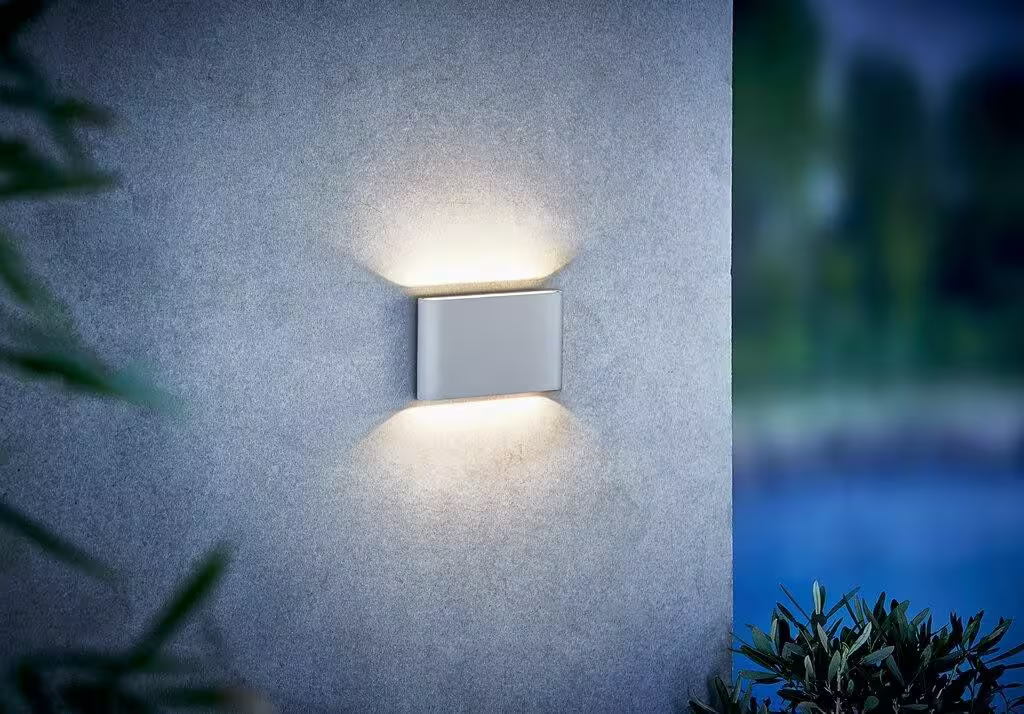 Kinver Outdoor LED Wall Light