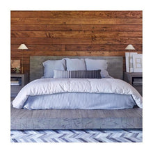 Hackney Table Lamp
