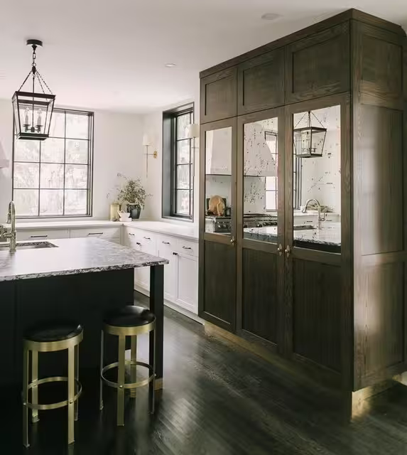 Bryant Large Tail Sconce