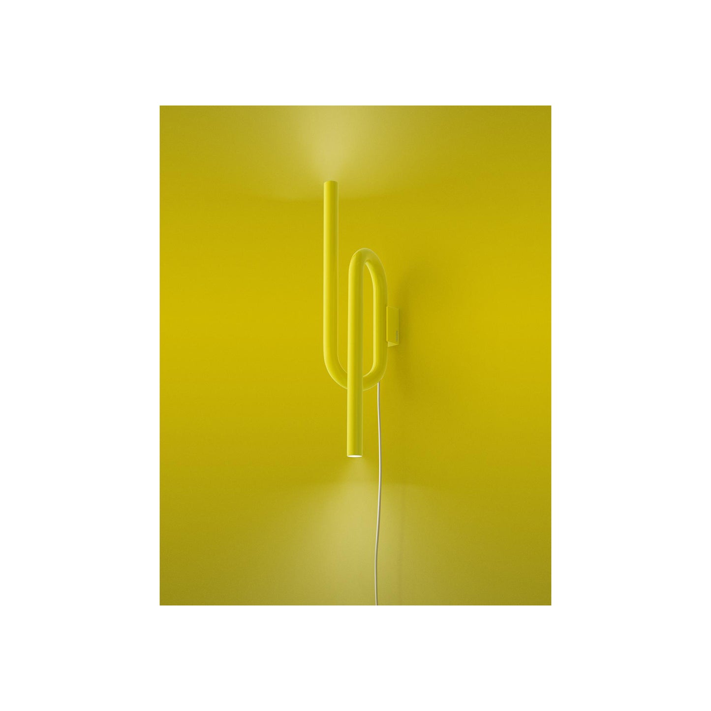 Tobia LED Wall Light Plug