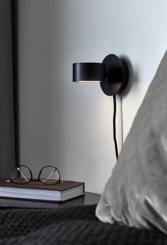 Clyde LED Wall Light Black