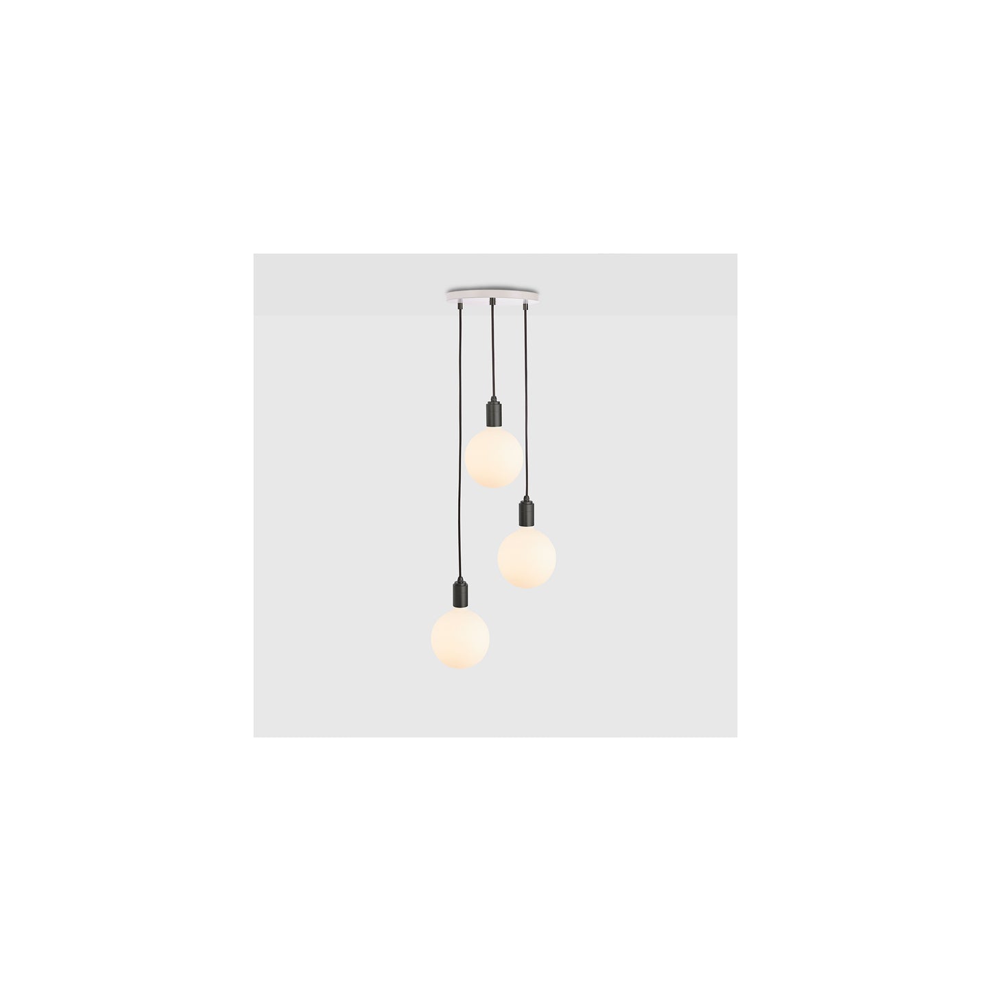 Triple Pendant White with Sphere IV