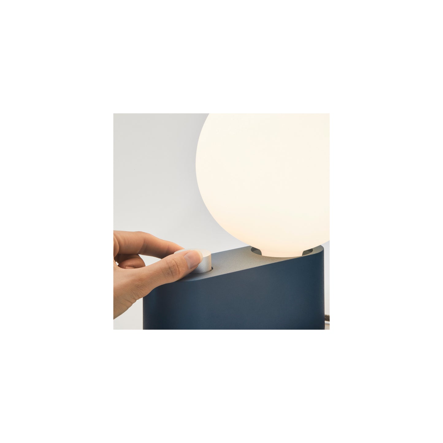 Alumina Table Lamp with Sphere IV