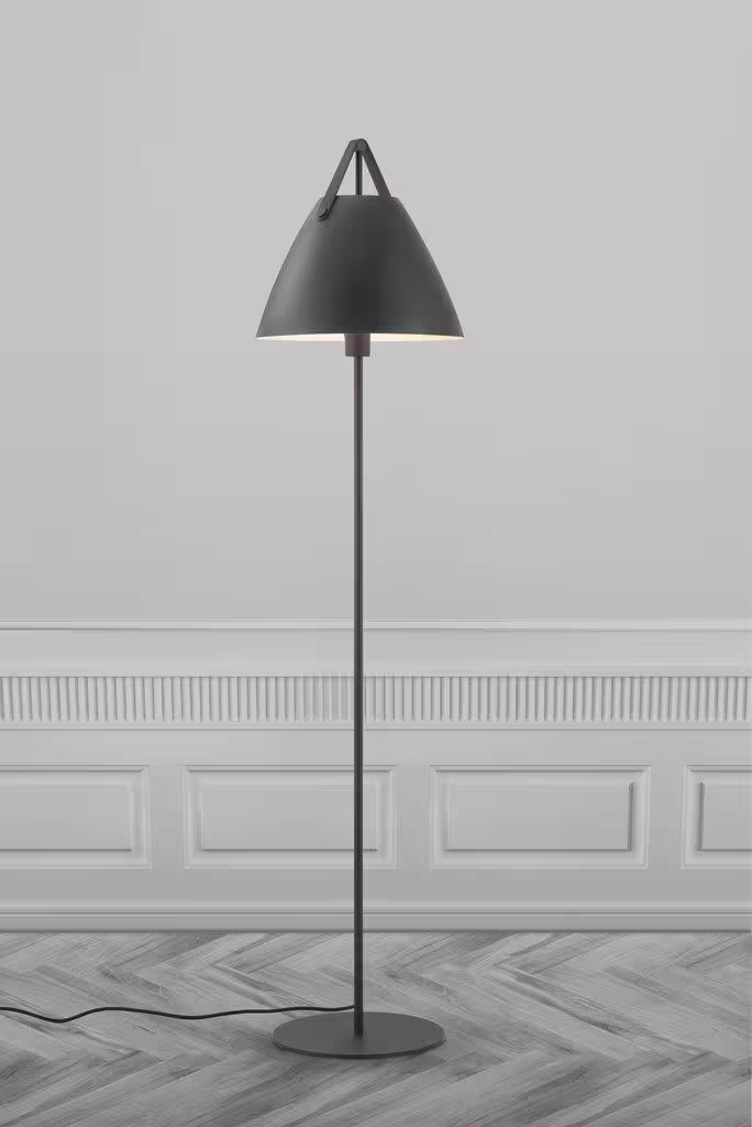 Strap Floor Lamp