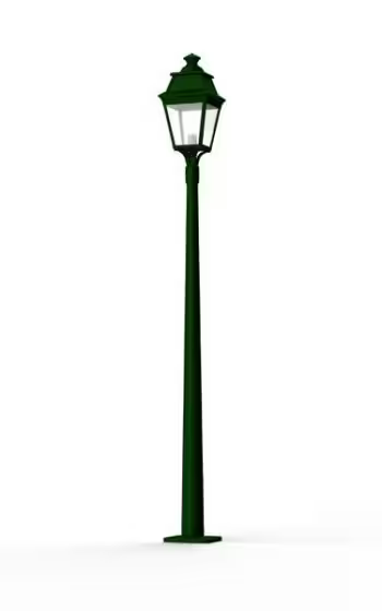 Avenue 3 Model 7 Clear Glass Lamp Post