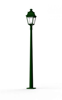 Avenue 3 Model 7 Clear Glass Lamp Post