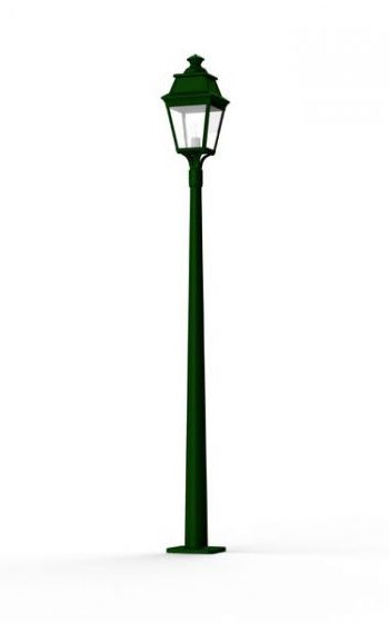 Avenue 3 Model 7 Clear Glass Lamp Post