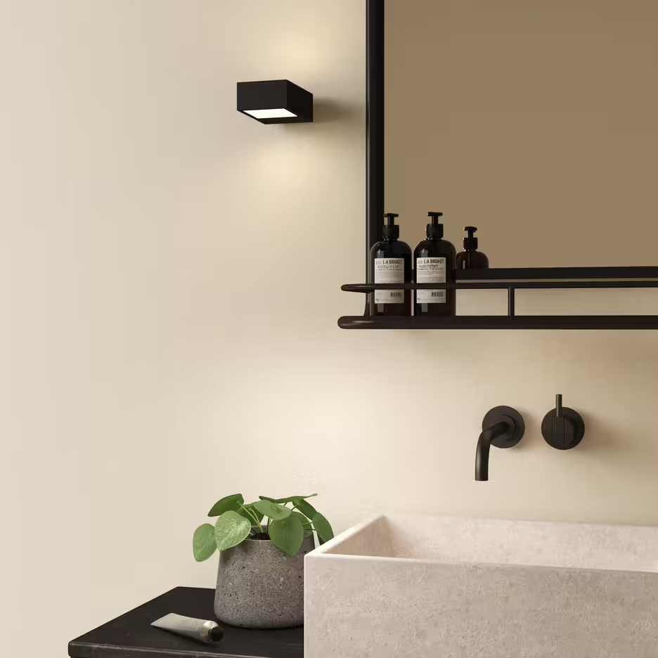 Kappal Kappa LED Wall Light