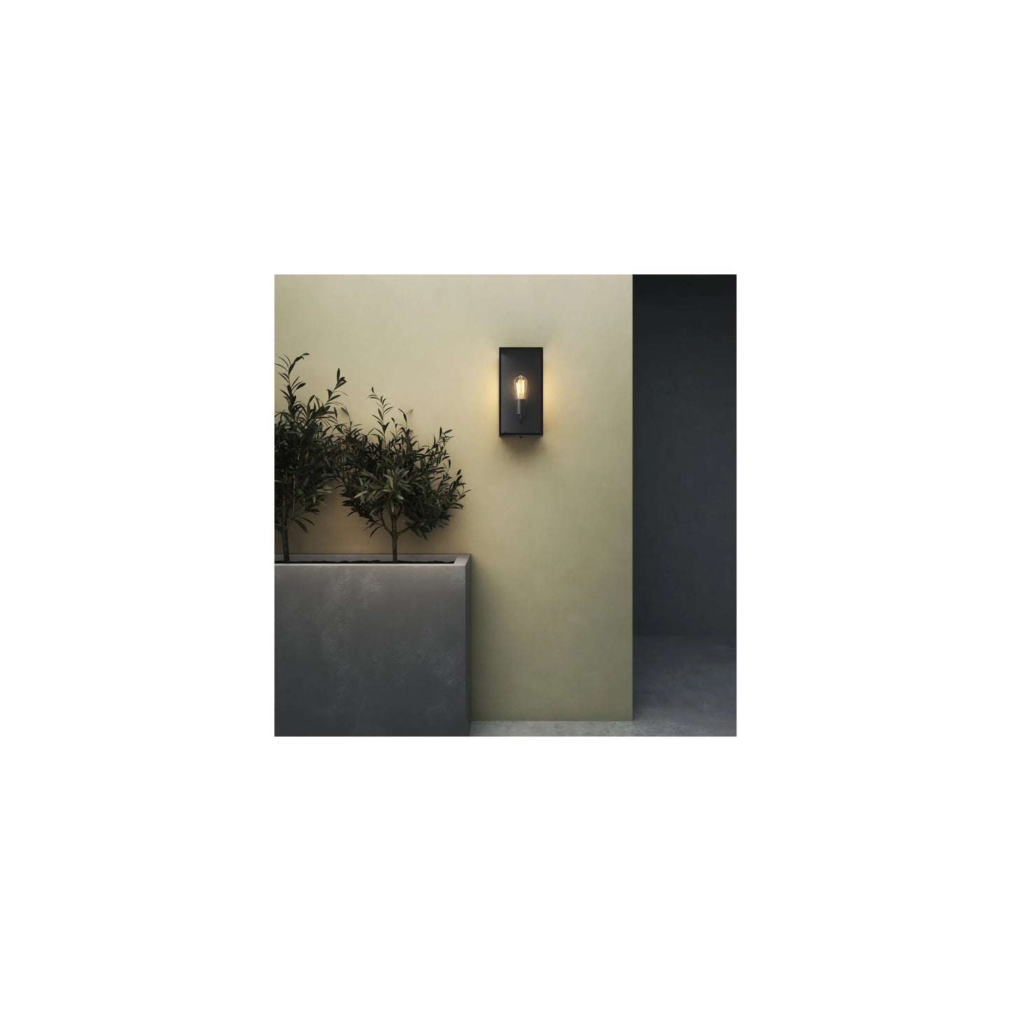 Messina 200 Outdoor Wall Light Matt Black