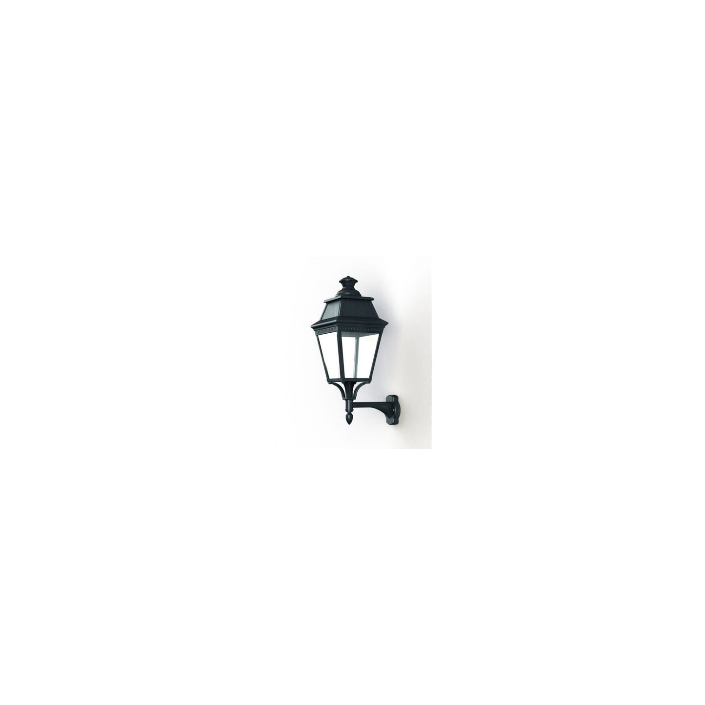 Avenue 3 Model 4 Upwards 3000K LED Wall Bracket with Clear Diffuser