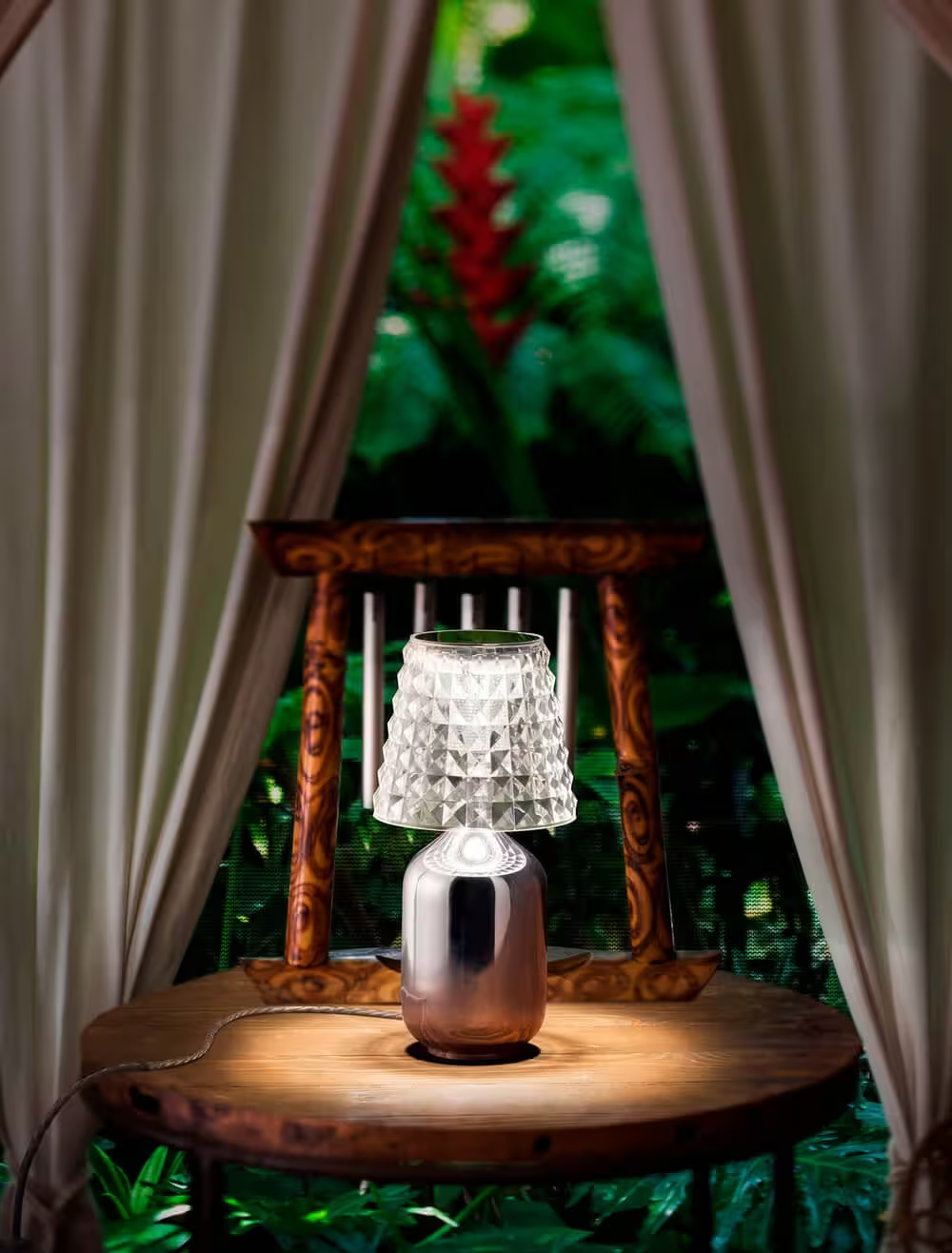 Valentina Cordless LED Table Lamp