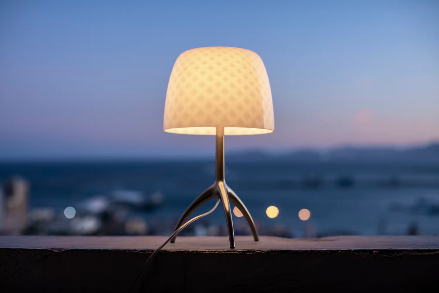 Lumiere 30th On/Off Champagne Table Lamp
