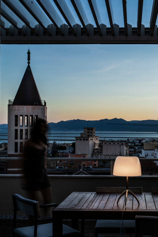 Lumiere 30th Grande On/Off Champagne Table Lamp