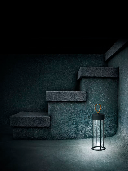 In Vitro 3000K Outdoor Unplugged Portable Light