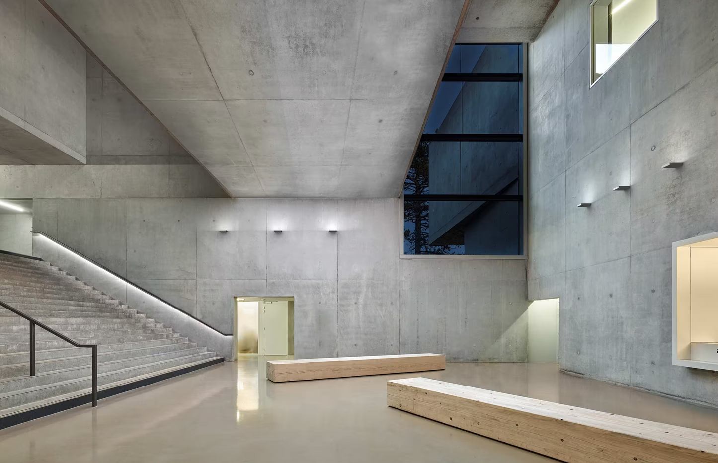 Fort Knox 3000K LED Wall Washer Dimmable