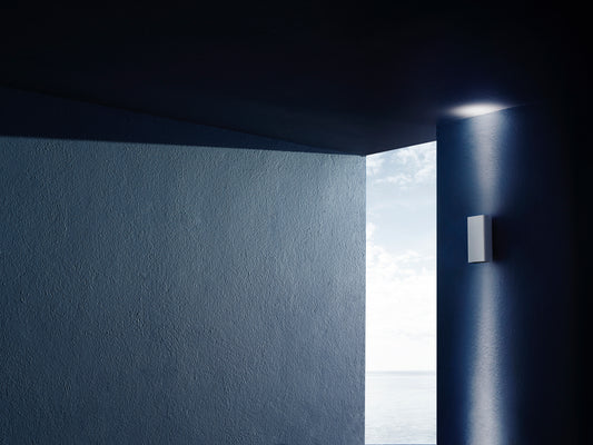 Climber Down 87 Beam 14 Outdoor 2700K LED Wall Washer