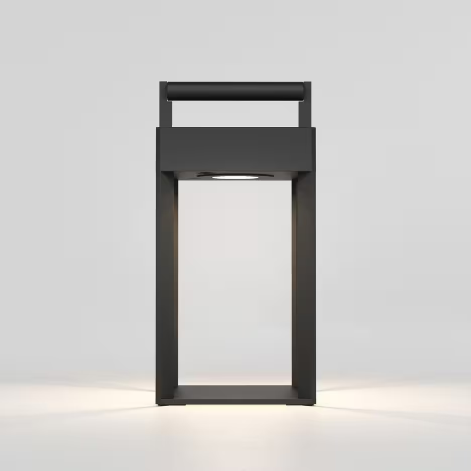 Kuro 250 Portable Outdoor Light
