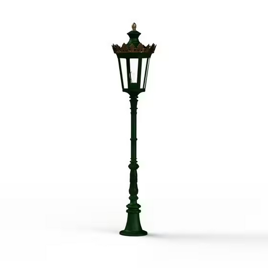 Louvre Model 8 Clear Glass Lamppost