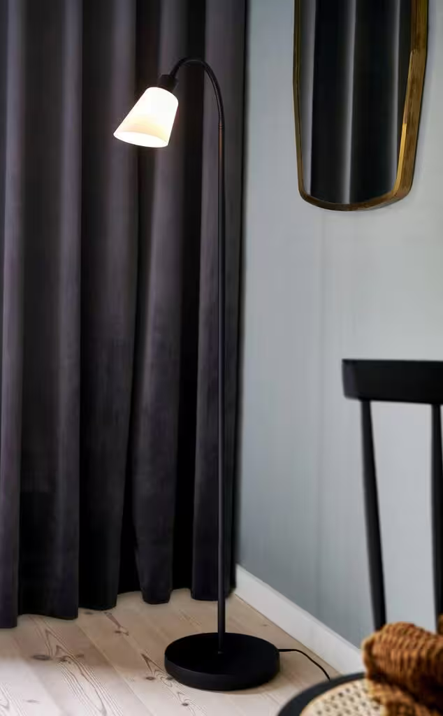 Molli Floor Lamp Black
