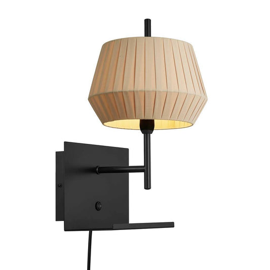 Dicte Wall Light