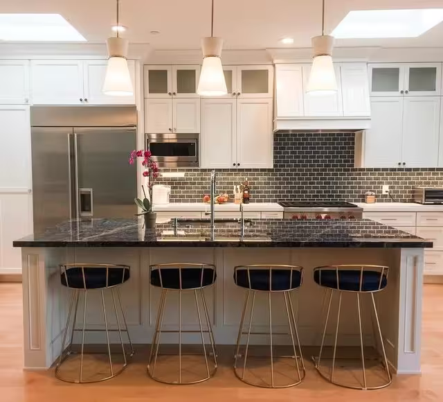 Clarkson Small Single Pendant