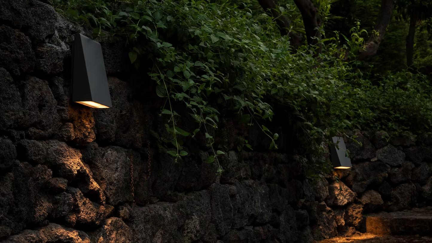 Cuneo Outdoor LED Wall/Floor Light