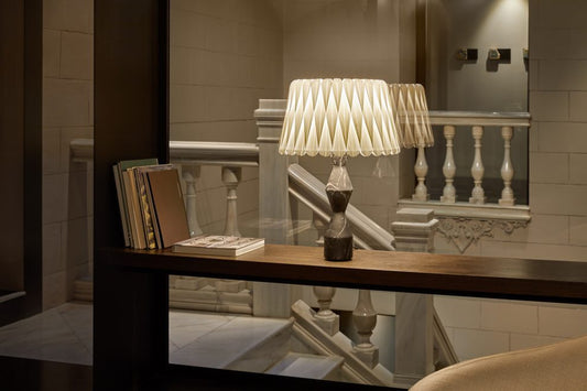 Lola Lux Medium Table Lamp