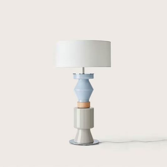 Kitta Ponn Table Lamp with Detail