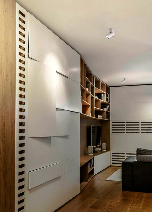 Flua Turn Surface Downlight