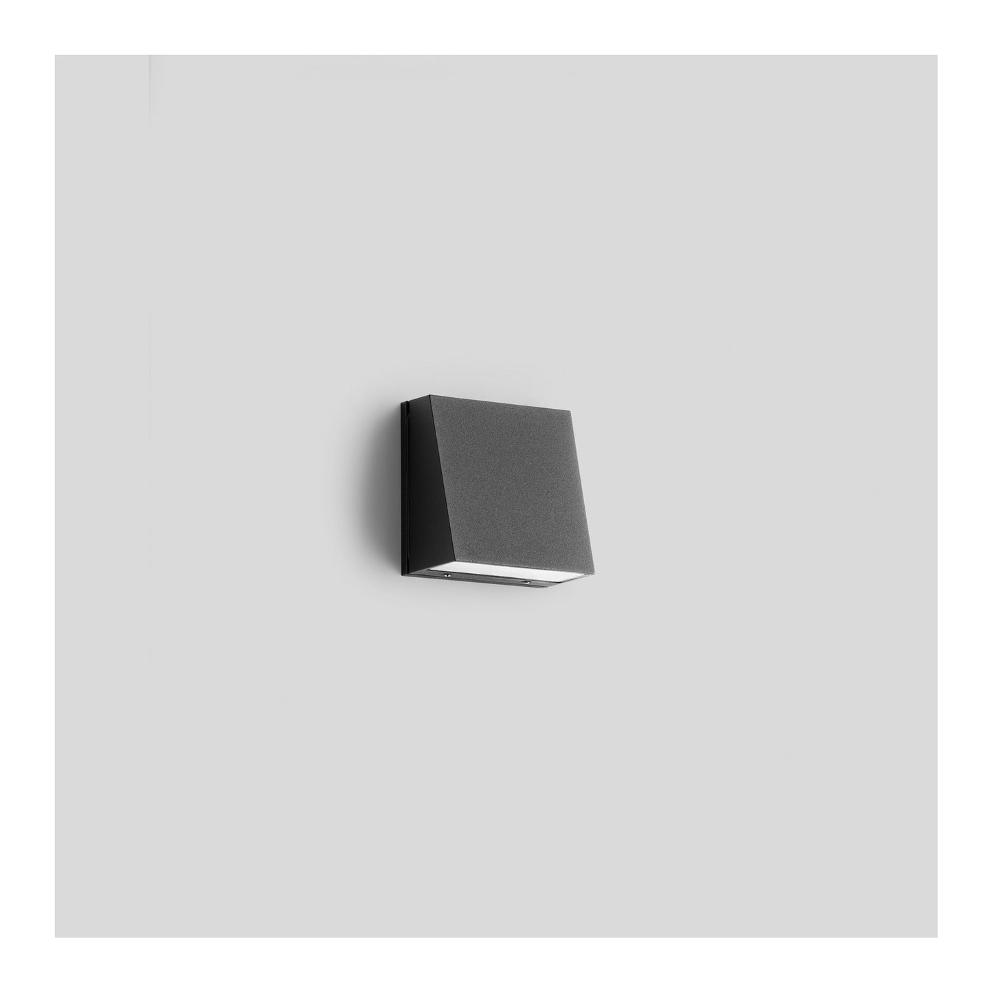 22215 Small LED Wall Light